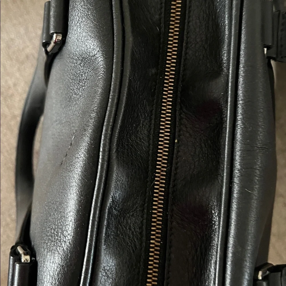 Elegant Tod's Black Leather Briefcase for Men